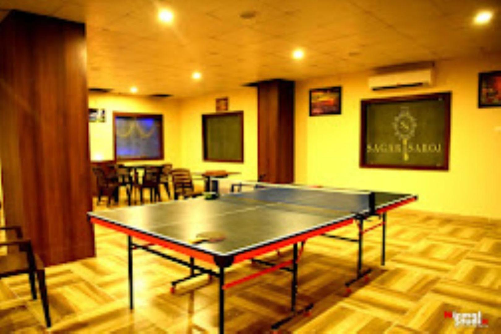 Hotel Saroj Sagar  Экстерьер фото